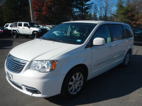 FAMILY SIZED VEHICLES from the #1 BUY HERE PAY HERE!!! - cars &... for sale in Auburn, ME – photo 20