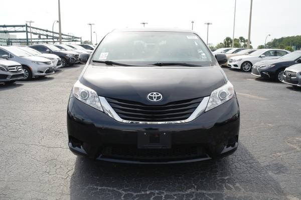2015 Toyota Sienna LE FWD 8-Passenger V6 $729 DOWN $65/WEEKLY for sale in Orlando, FL – photo 2