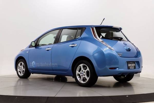 2011 Nissan Leaf SL - - by dealer - vehicle automotive for sale in Bloomington, MN – photo 5