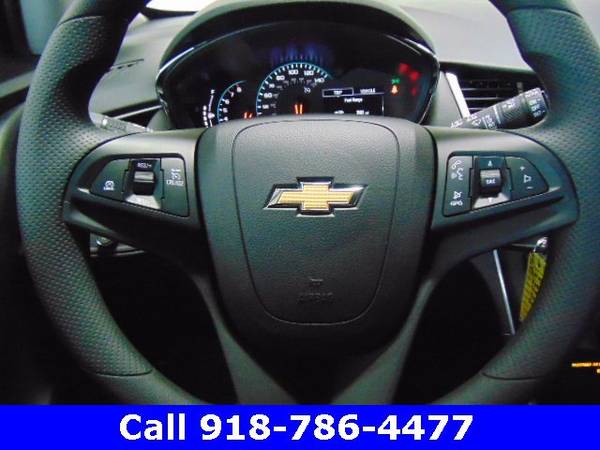2020 Chevy Chevrolet Trax LS suv Silver - - by dealer for sale in Grove, AR – photo 21