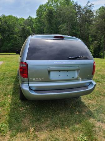 Very nice handicap van, MD state inspected - - by for sale in Burtonsville, District Of Columbia – photo 2