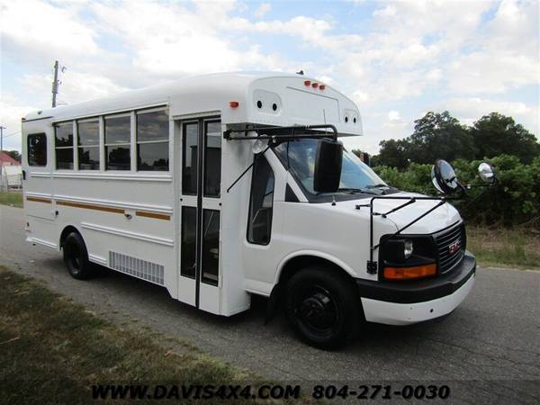 2010 GMC 3500 Multi Passenger Van/Shuttle Bus/School Bus for sale in Richmond, DE – photo 18