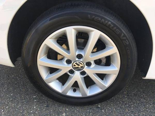 2013 Volkswagen Jetta 2.5L SE Sedan 4D NEWER TRUCKS AVAILABLE for sale in Roseville, CA – photo 23