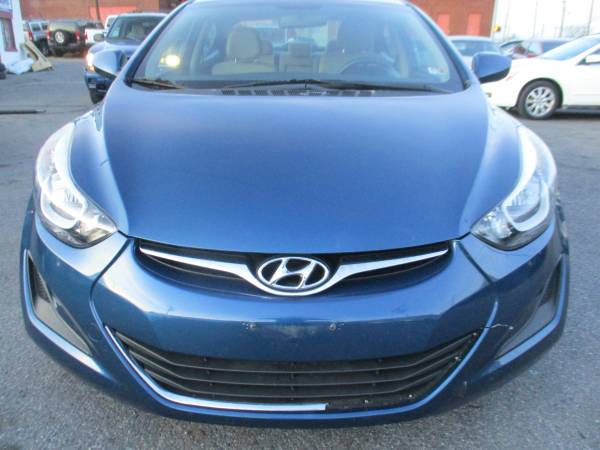 2015 Hyundai Elantra SE 6 Speed Hot Deal/Clean Title & Smooth for sale in Roanoke, VA – photo 2