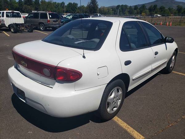 2005 chevrolet cavalier - - by dealer - vehicle for sale in Medford, OR – photo 2