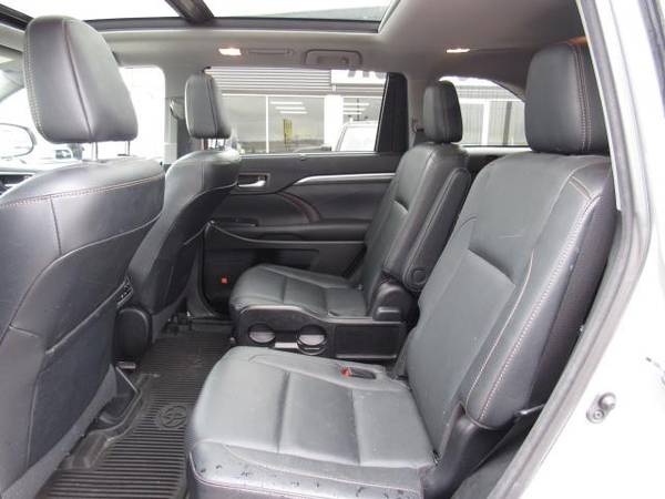 2017 TOYOTA HIGHLANDER LIMITED PLATINUM PACKAGE - - by for sale in Spearfish, SD – photo 12