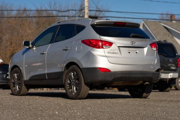 2015 Hyundai Tucson - cars & trucks - by dealer - vehicle automotive... for sale in East Taunton, MA – photo 6