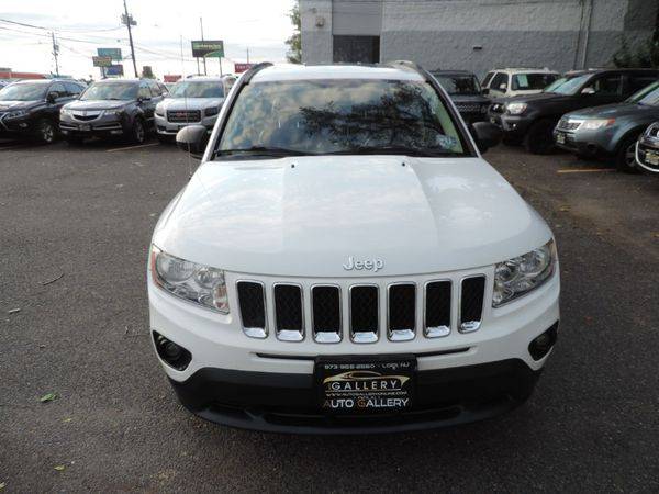 2012 Jeep Compass 4WD 4dr Limited - WE FINANCE EVERYONE! for sale in Lodi, NJ – photo 4
