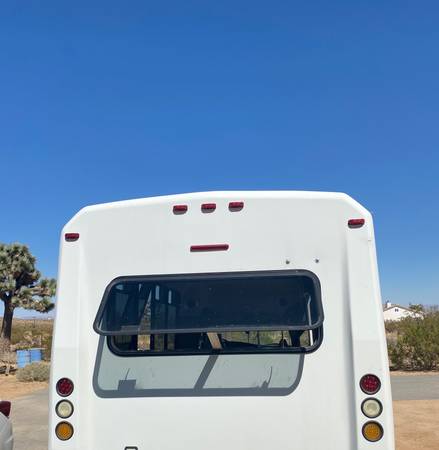 03 E450 Shuttle Bus, 43, 000 Original Miles - - by for sale in YUCCA VALLEY, CA – photo 3