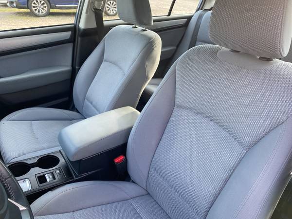 2018 Subaru Legacy 2 5i Premium AWD - 28, 000 Miles for sale in Chicopee, MA – photo 10