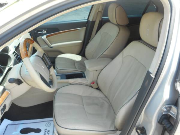 NICE 2010 LINCOLN MKZ - - by dealer - vehicle for sale in Madison, TN – photo 9