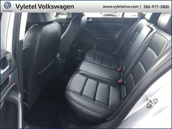 2014 Volkswagen Jetta SportWagen wagon 4dr DSG TDI - Volkswagen... for sale in Sterling Heights, MI – photo 11