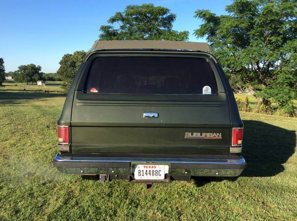 1988 Chevy Suburban 4x4 (Square Body) for sale in Fort Worth, TX – photo 10
