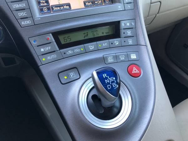 2012 Toyota Prius Four for sale in Lincoln, NE – photo 18