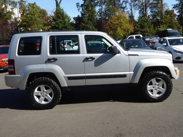 2012 Jeep Liberty Sport 4x4 4dr SUV - - by dealer for sale in CHANTILLY, District Of Columbia – photo 4