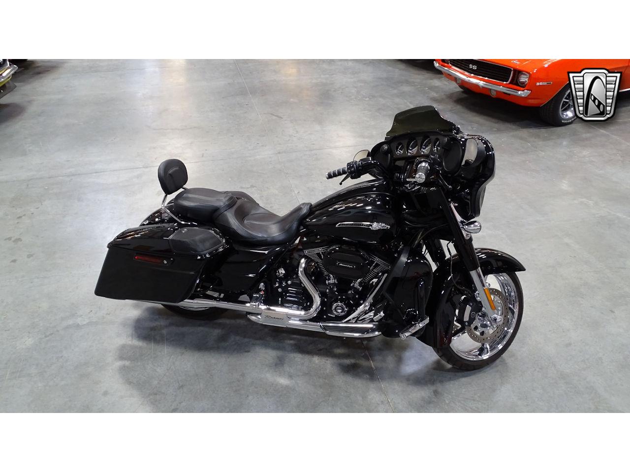2015 Harley-Davidson Motorcycle for sale in O'Fallon, IL – photo 32