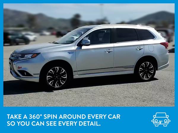2018 Mitsubishi Outlander PHEV SEL Sport Utility 4D suv Silver for sale in Beaumont, TX – photo 3