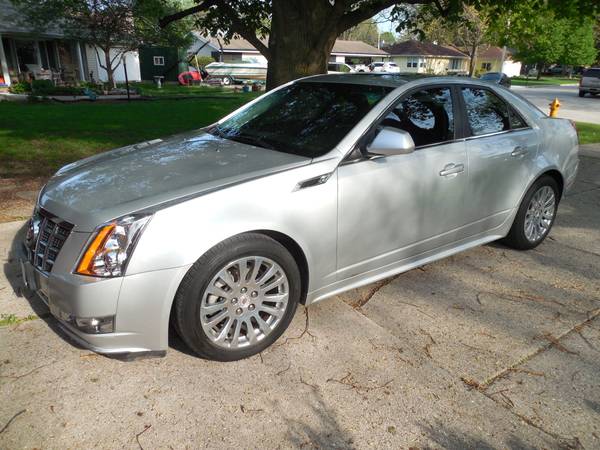 CTS Performance AWD Cadillac Sedan 2012 for sale in Fond Du Lac, WI