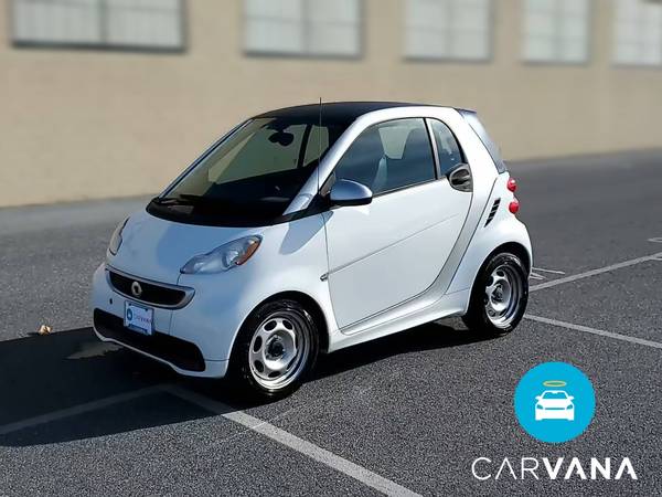 2015 smart fortwo Pure Hatchback Coupe 2D coupe White - FINANCE... for sale in San Diego, CA – photo 3
