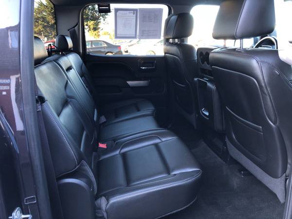 2015 Chevrolet Chevy Silverado 1500 LT Z71 4x4 4dr Crew Cab 5 8 ft for sale in Santa Rosa, CA – photo 17