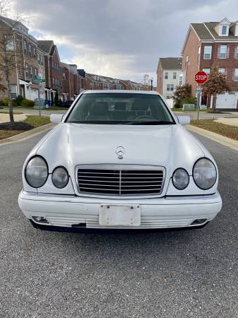 1999 Mercedes E300TD Diesel - cars & trucks - by owner - vehicle... for sale in Waldorf, MD – photo 3