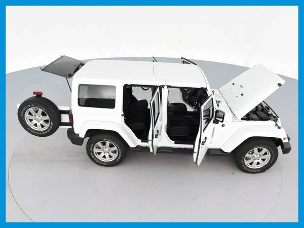2016 Jeep Wrangler Unlimited Sahara Sport Utility 4D suv White for sale in Macon, GA – photo 20