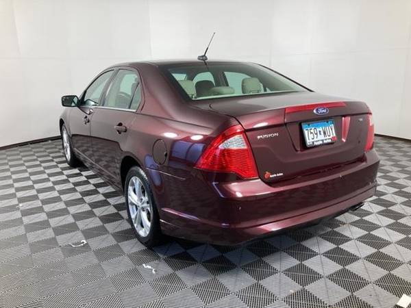 2012 Ford Fusion SE - sedan - cars & trucks - by dealer - vehicle... for sale in Shakopee, MN – photo 5