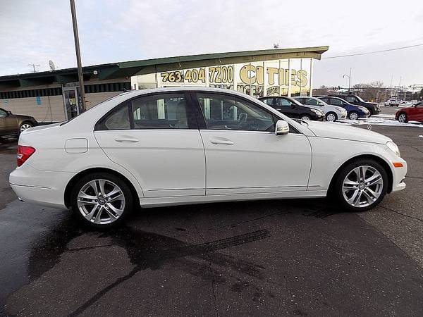 2012 MERCEDES C300 LUXURY 4MATIC~CLEAN! EZ FINANCING AVAIL! - cars &... for sale in Crystal, MN – photo 6