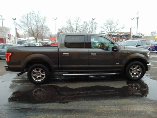 2016 Ford F-150 XL - - by dealer - vehicle automotive for sale in Joliet, IL – photo 18