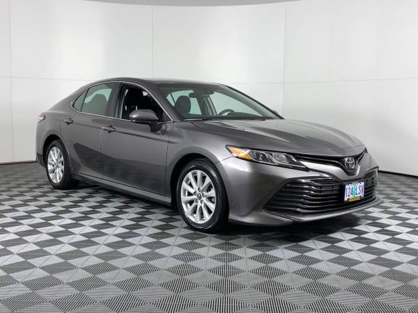 2018 Toyota Camry Predawn Gray Mica BIG SAVINGS! for sale in Eugene, OR – photo 3