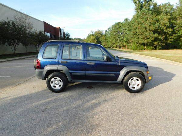 2006 Jeep Liberty 3.7L 4WD - GREAT DEALS! for sale in Zebulon, NC – photo 2