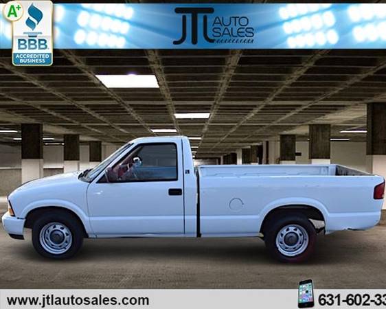 2001 GMC Sonoma Reg Cab 108" WB SL Financing Available! for sale in Selden, NY – photo 2