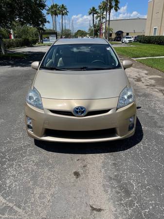 2011 Toyota Prius 4 No Accidents 86k mi NO DEALER FEES! - cars & for sale in SAINT PETERSBURG, FL – photo 3
