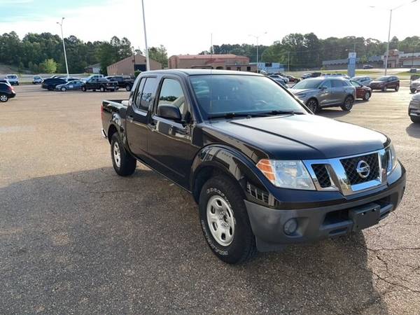 2011 Nissan Frontier S pickup Super Black - - by for sale in Camden, AR – photo 3
