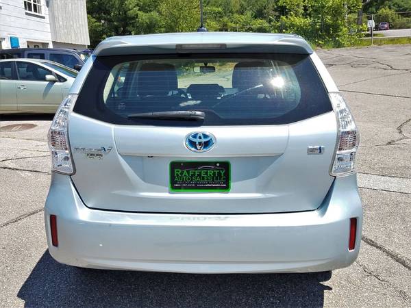 2012 Toyota Prius V Hybrid, 157K Auto, AC, 50+MPG, Nav, Bluetooth,... for sale in Belmont, ME – photo 4