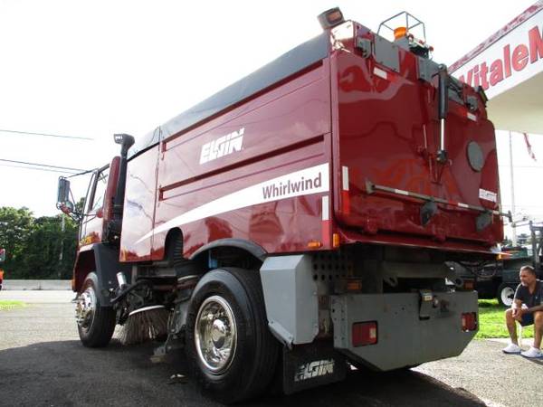 2005 Sterling SC8000 STREET SWEEPER, VACCUUM TRUCK,, 24K MILES -... for sale in south amboy, MA – photo 3