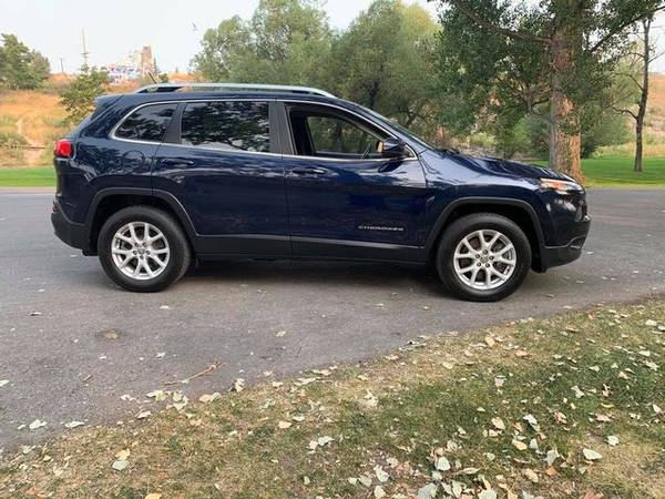 2016 Jeep Cherokee - Financing Available! - cars & trucks - by... for sale in Kalispell, MT – photo 5