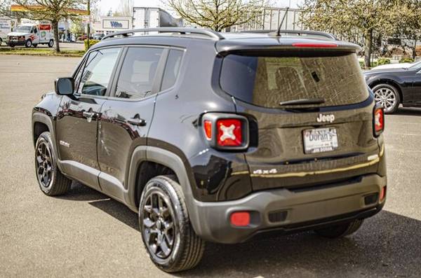 2016 Jeep Renegade Latitude - - by dealer - vehicle for sale in McMinnville, OR – photo 6