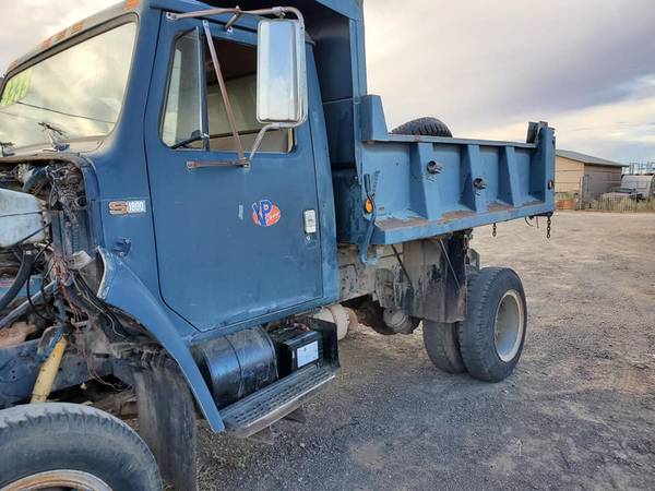 1986 international 4x4 dump truck for sale in KINGMAN, AZ – photo 4