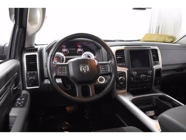 2018 Ram 1500 truck Big Horn 4x4 Crew Cab $654.34 PER MONTH! - cars... for sale in Rockford, IL – photo 4