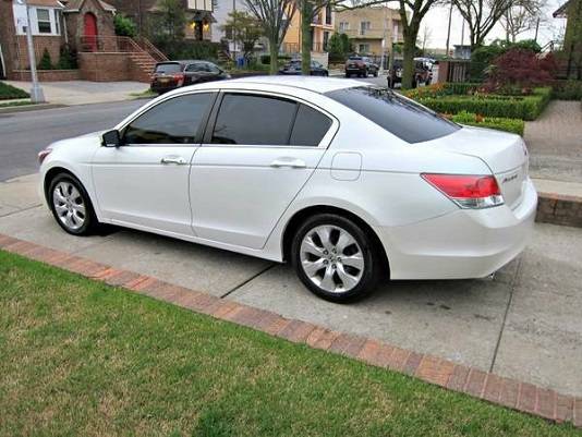 Honda Accord 2010 with Automatic transmission - - by for sale in Jacksonville, FL – photo 3