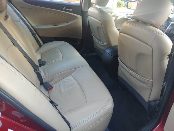 ))))) 2011 HYUNDAI SONATA GLS ((((( "Vogue Package Nice Car" - cars... for sale in Country Club Hills, IL – photo 10