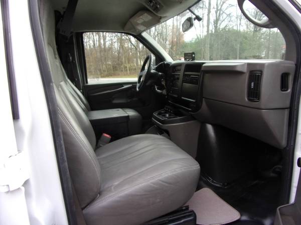 2007 Chevrolet Express Cargo Van RWD 3500 135 - cars & trucks - by... for sale in New Oxford, MD – photo 8