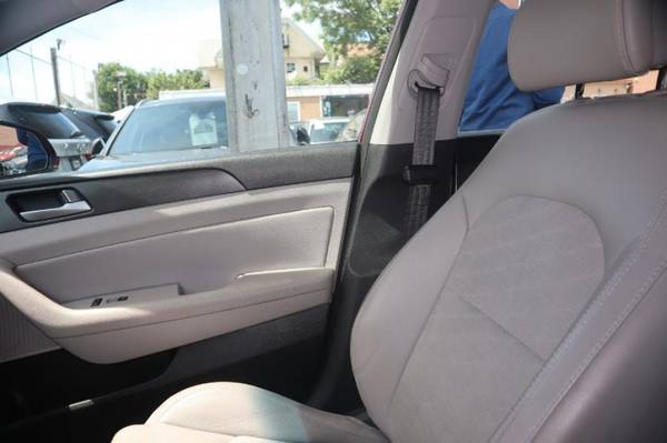 2016 HYUNDAI Sonata 4dr Sdn 2.4L Sport 4dr Car for sale in Jamaica, NY – photo 18