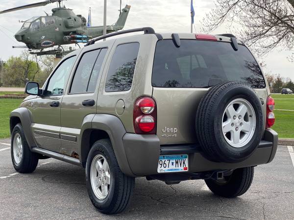 2006 JEEP LIBERTY SPORT 4WD V6 - - by dealer - vehicle for sale in Shakopee, MN – photo 9