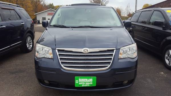 2009 Chrysler Town Country Touring for sale in Marshfield, WI – photo 3