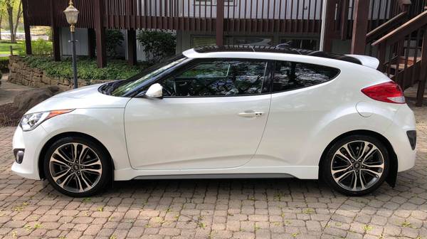 2016 Hyundai Veloster Turbo for sale in Cary, IL – photo 6
