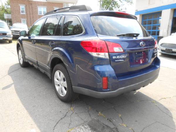 2011 Subaru Outback 2 5i Limited Wagon 1 Owner Excellent Condition! for sale in Seymour, NY – photo 6