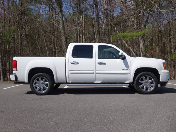 2011 GMC Sierra 1500 Crew Cab Denali AWD - - by dealer for sale in Derry, VT – photo 6