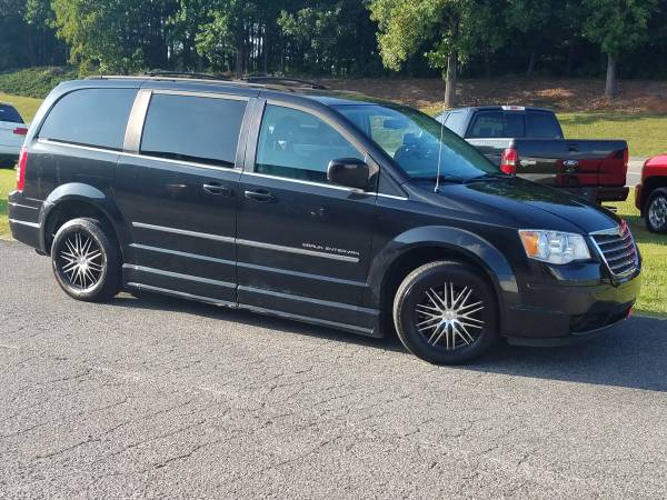 WHEELCHAIR ACCESSIBLE AUTO SIDE ENTRYVAN W/ HAND CONTROLS 103K MILES for sale in Shelby, NC – photo 5